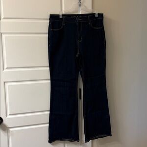Old Navy High-Rise Flare Jeans in Dark Blue